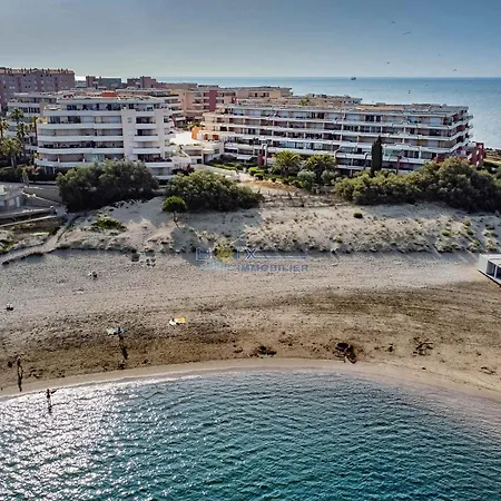 Spacieux 44m² Climatise Avec Terrasse, 2 Pieces, Cabine, Wifi, Proche - Fr-1-472a-266 Apartment